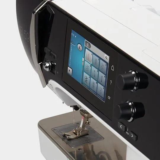 BERNINA-590-Keyfeature-Buttons.jpg BERNINA-590-Keyfeature-Buttons.jpg