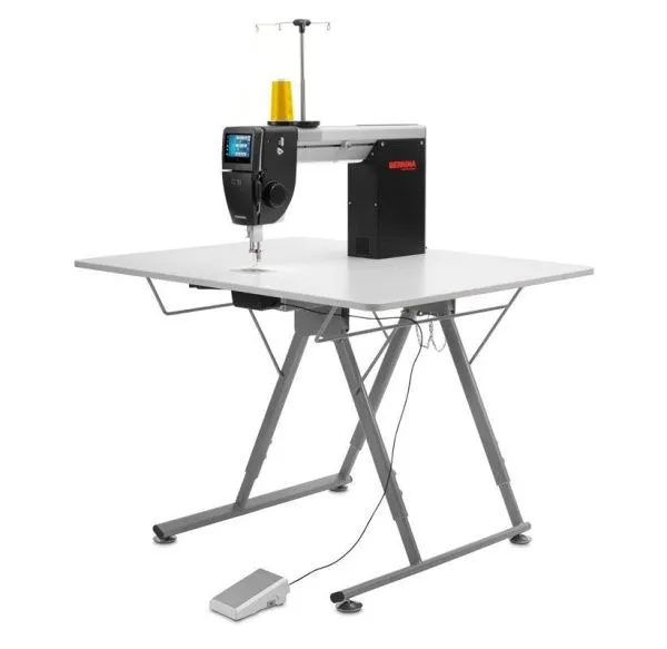 Машина для стежки Bernina Q16 со столом