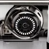 Швейно-вышивальная машина Швейно-вышивальная машина Bernina 880 Plus — сенсорный дисплей и панель управления
