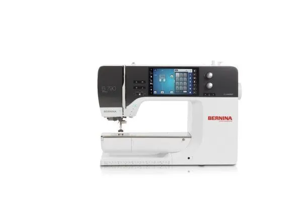 Швейно-вышивальная машина Швейно-вышивальная машина Bernina 790 PRO Bernina
