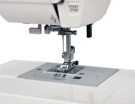 Швейная машина Janome DC 3900 фото