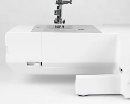 Швейная машина Janome PQ 300 фото