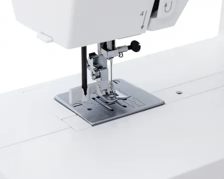 Швейная машина Janome 1522RD