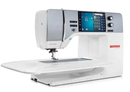 Швейно-вышивальная машина Швейно-вышивальная машина Bernina 735 — сенсорный дисплей и панель управления