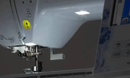 Швейно-вышивальная машина Brother Innov-is NV2700