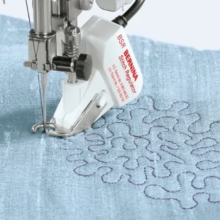 Швейная машина Bernina B 590 — комплект лапок для оверлока